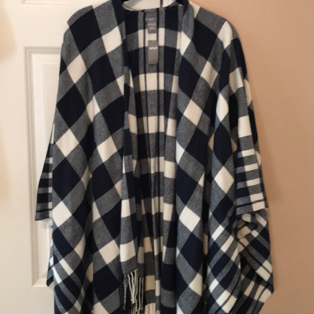 NWT Navy/White wrap